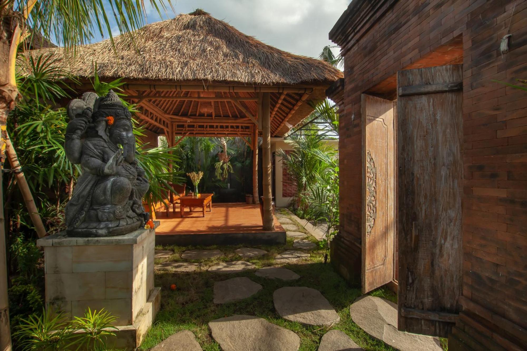 D'Kamala By Prasi Hotel Ubud Exterior foto